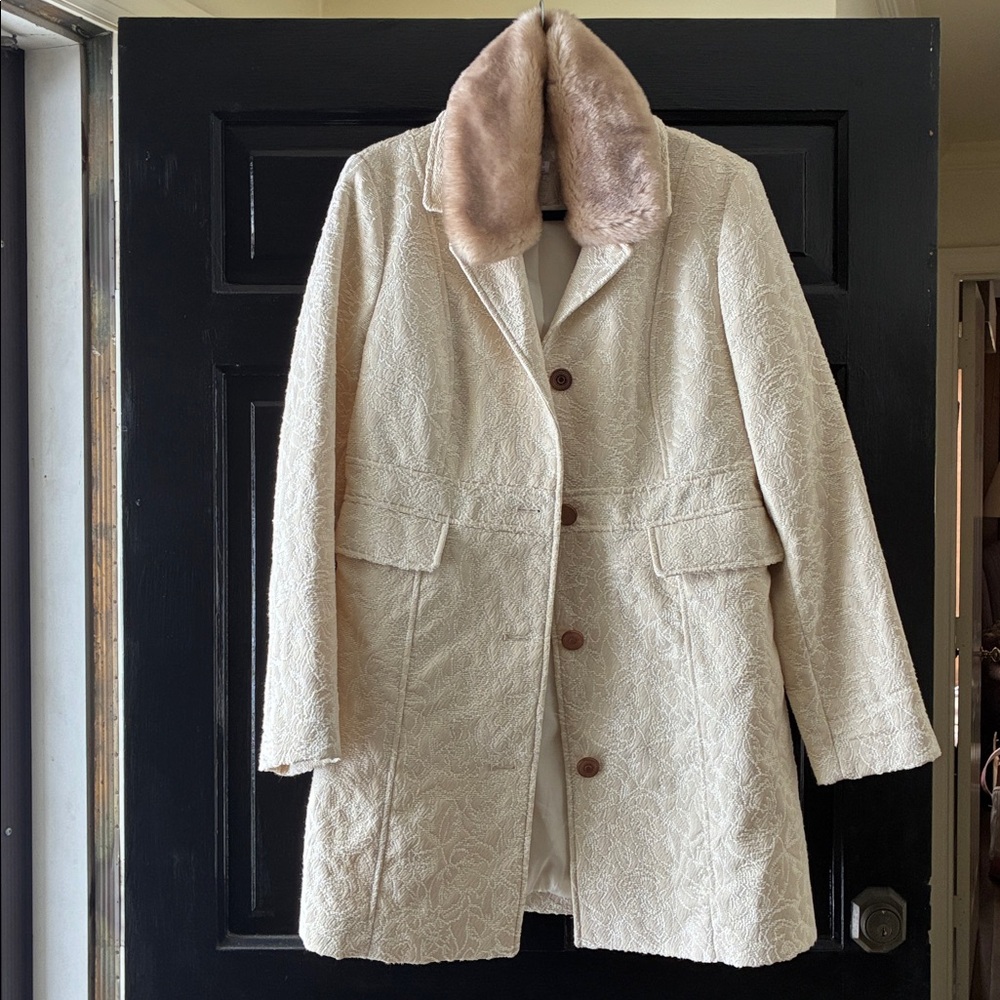 Elegant Cream Coat with Removable Faux Fur Collar
